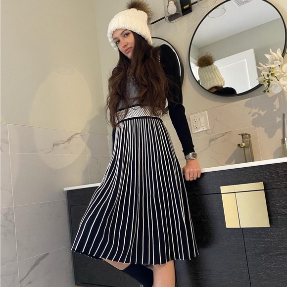 Legally Red Dresses & Skirts - Legally red Knit maxi dress